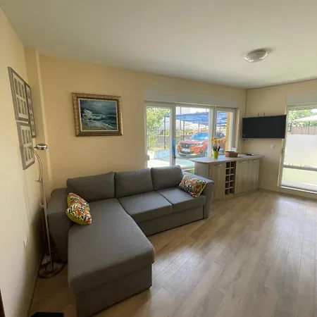 Summer 1 - Relaxing Near سارافوفو